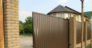 Купить откатные ворота из профнастила Искитим, цена от 1795 руб.