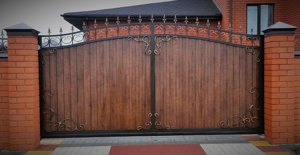 Купить простые ворота для дома: советы по выбору, установке и уходу в Искитиме от 33776 руб | ВоротМастер-Скм